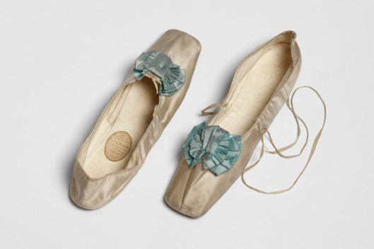Pair of slippers. 1825-1849. Paul Hase, Paris. V&A 1153&A-1901